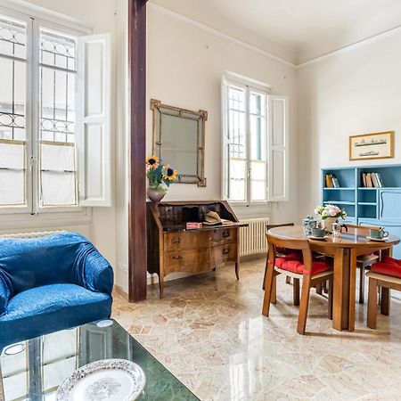Bright Apartment With Private Garden And Balcony Φλωρεντία Εξωτερικό φωτογραφία