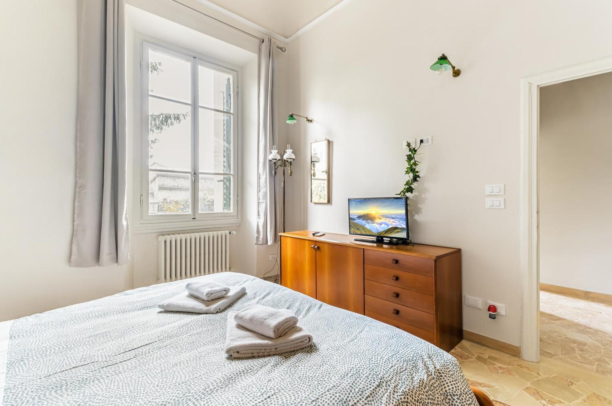 Bright Apartment With Private Garden And Balcony Φλωρεντία Εξωτερικό φωτογραφία